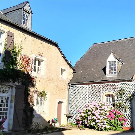 Le Clos Sainte Foy Bed & Breakfast Morlaas Exterior photo